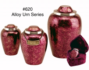 620/7 in Alloy Urn Burgundy-Plum /w pouch